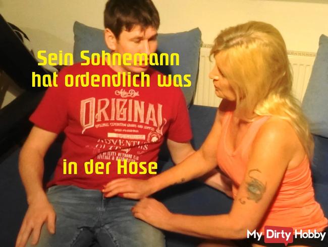Sein Sohn mit dem dicken Fickschwanz