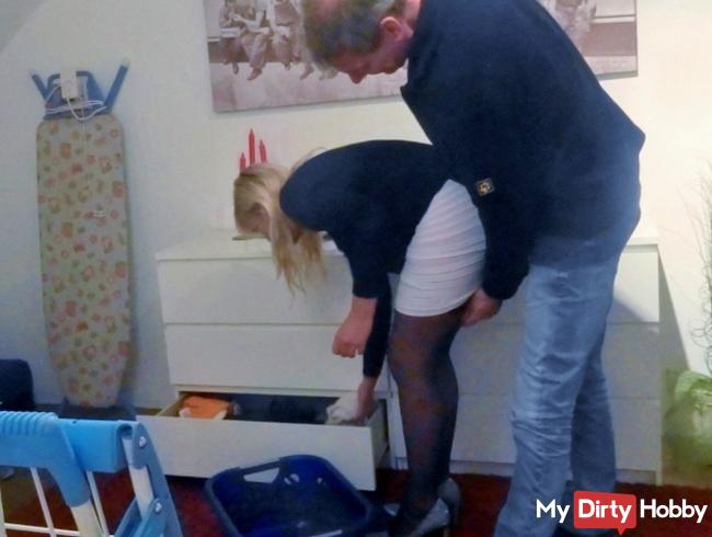 Kein Höschen drunter heißt Fick mich