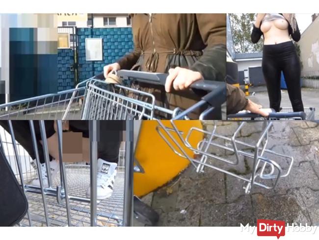 DREIST!!! Teeny pisst in deinen Einkaufswagen