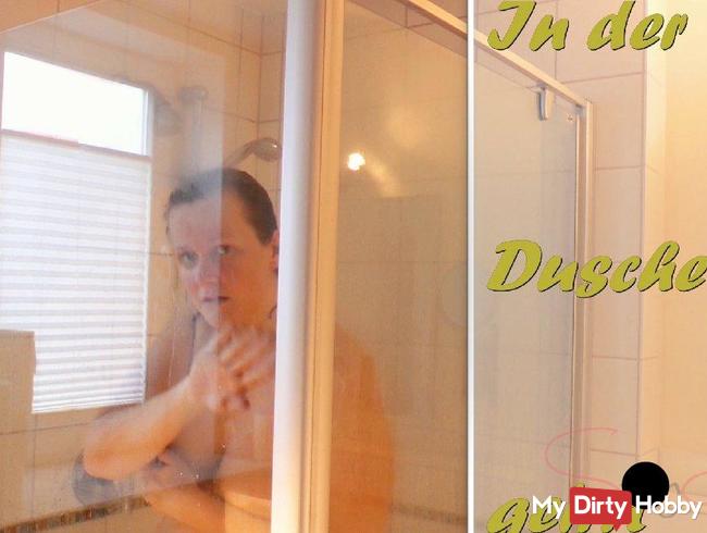 In der Dusche geirrt