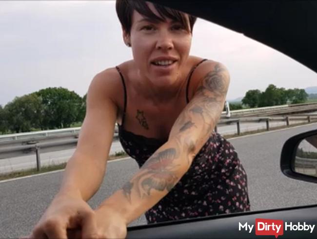 Hobbyschlampe ! Das erste mal Parkplatzsex!