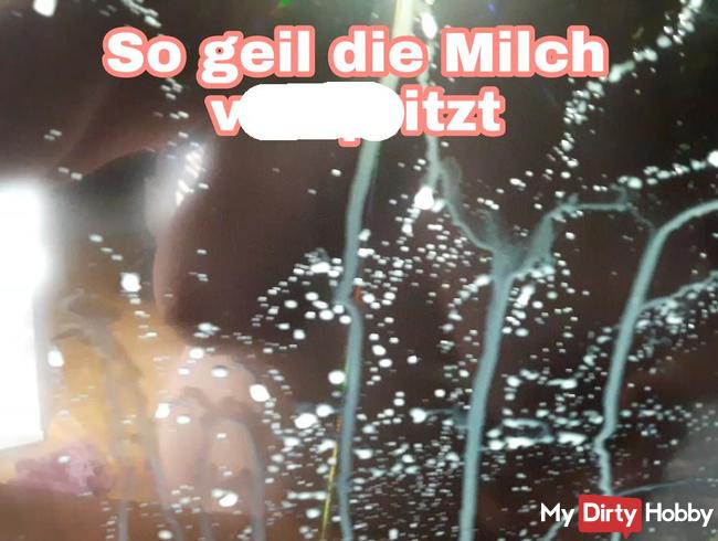 So geil die Milch verspritzt