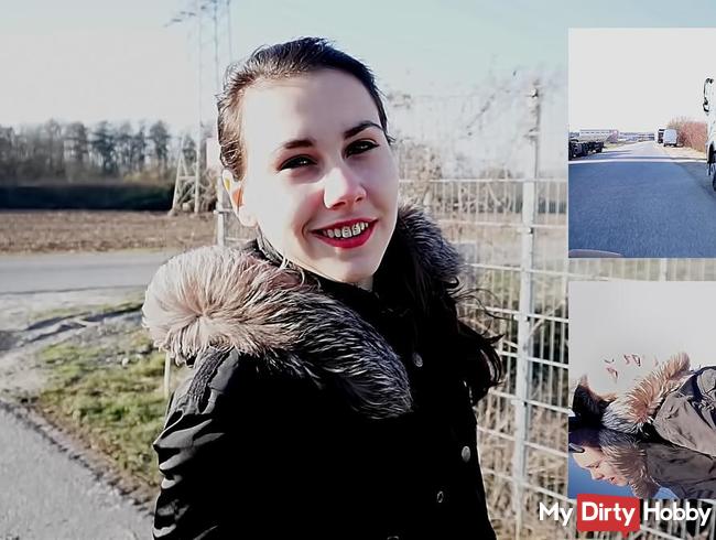 Direkt von der Autobahn runter einmal Sperma tanken auf der Motorhaube